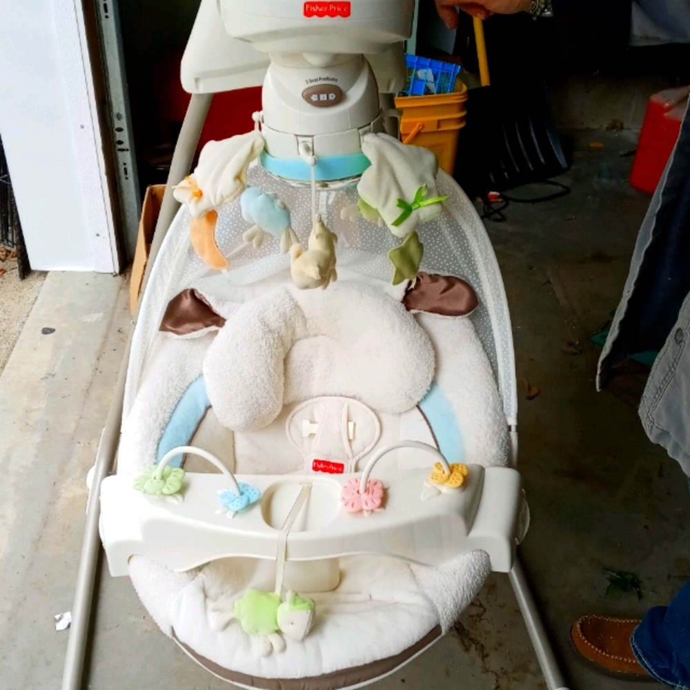 Fisher Price Cradle & Swing